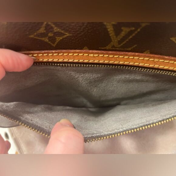 Louis Vuitton Saint Germain 24 monogram - Picture 17 of 17